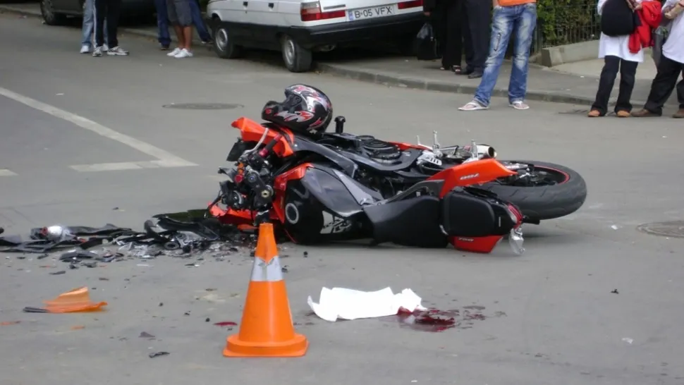 Accident motocicletă