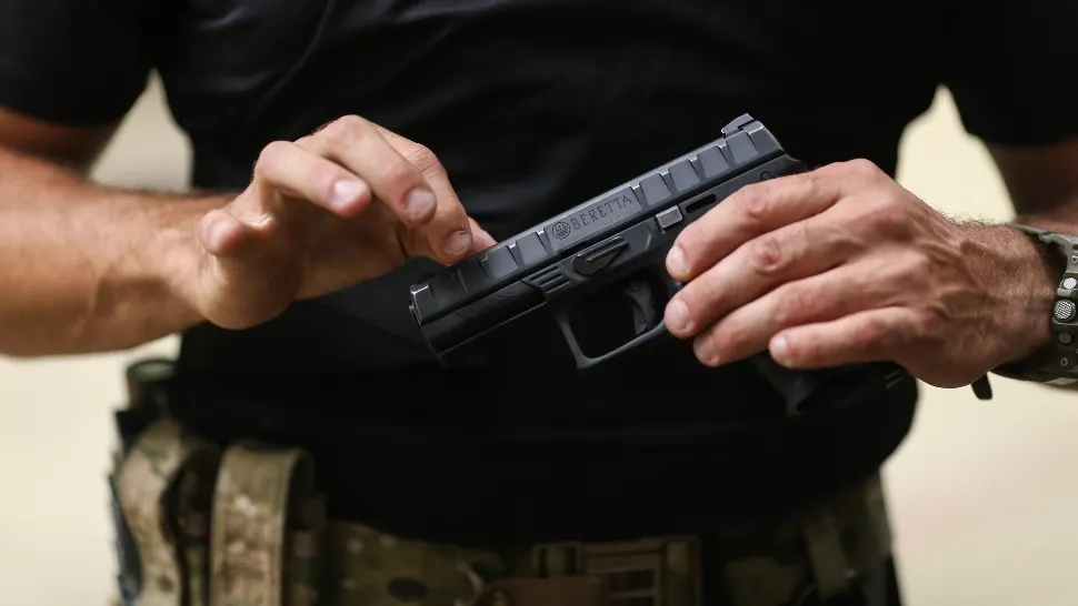 Minor la volan, oprit cu focuri de armă. Lungul șir de infracțiuni comise de băiatul de 15 ani, din Fetești