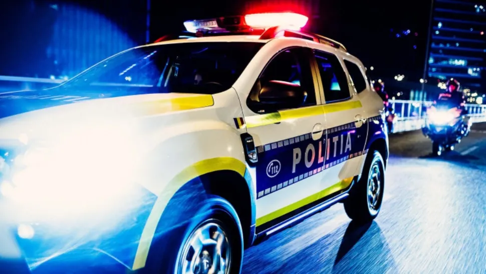 Accident înfiorător în Capitală: Un motociclist a murit pe loc după ce a intrat într-o mașină parcată - Ce manevră periculoasă a făcut