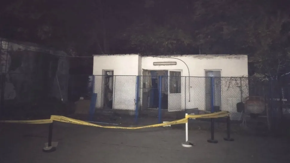 Explozie la Spitalul Târgu Jiu. Un bărbat a suferit arsuri pe faţă şi mâini