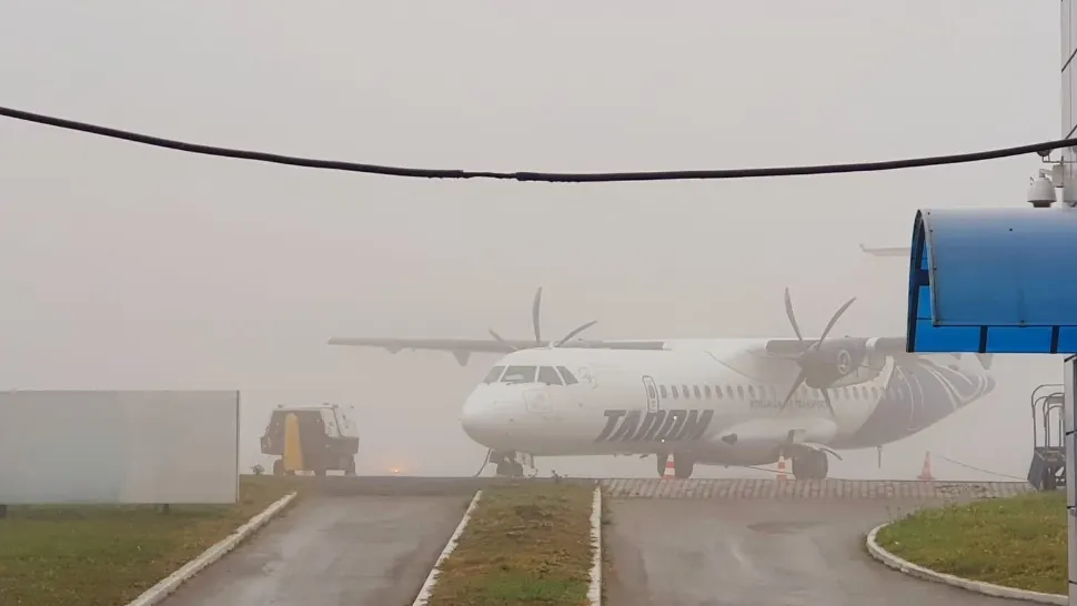 Ceață Aeroport Iași/ Foto: Facebook Aeroport Iași