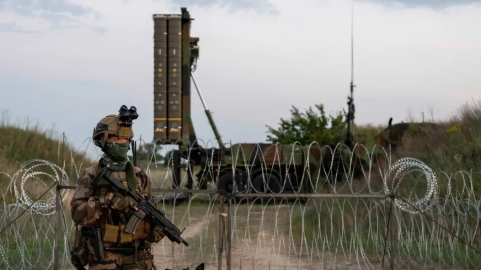 Posibil atac aerian al Rusiei asupra României - Simulare NATO pentru a testa apărarea Alianței, după racheta căzută în Polonia