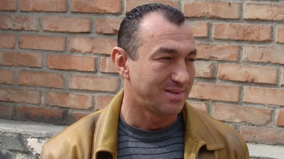 Temutul Balibacea, fost lider al lumii interlope, a ajuns profesor de matematică. Colegii sunt în grevă