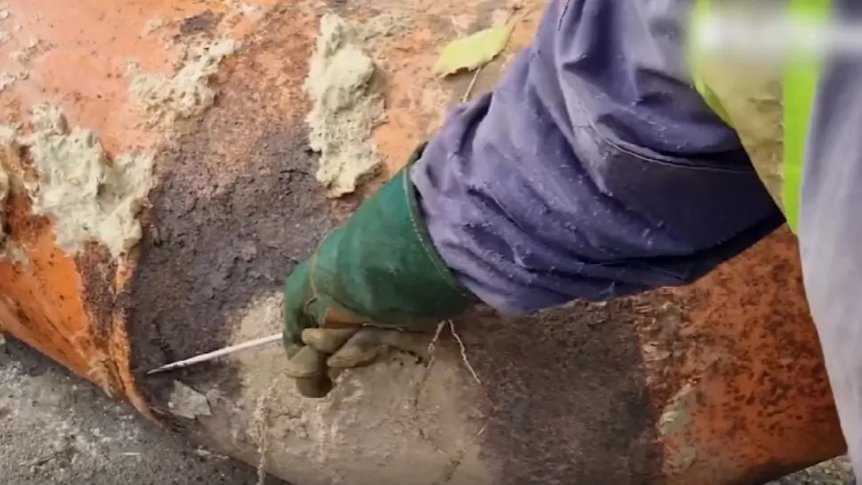 Țeavă veche/ Captură video
