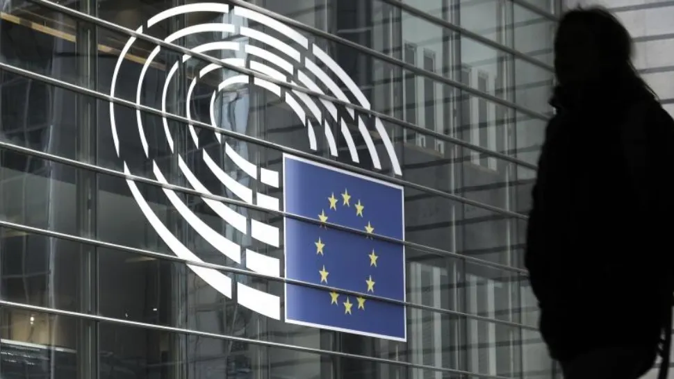 Anchetă uriașă de CORUPȚIE la Parlamentul European - 4 persoane implicate, inclusiv un fost europarlamentar