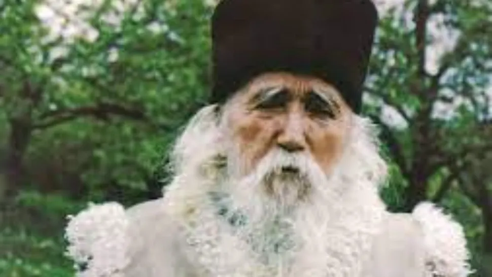 Minunile părintelui Cleopa. ”A întors la biserică un yoghin și l-a convins să devină călugar"”