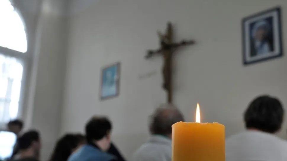 Icoana Maicii Domnului s-a CUTREMURAT. Episodul straniu care a prevestit prigonirea preoților de către comuniști