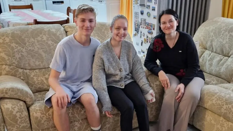 Alexia și familia sa/ Foto: Facebook Vally Tudose