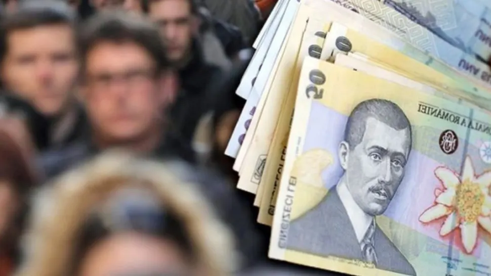 Cât cheltuie statul cu „specialii”