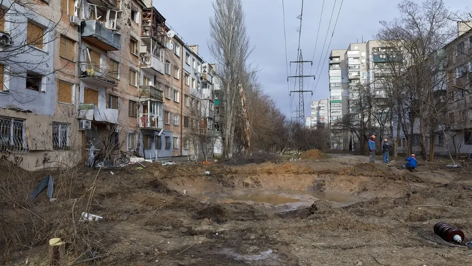 Putin nu mai are milă de nimeni. Herson, bombardat cu sălbăticie, la o zi după dezastrul de la Dnipro