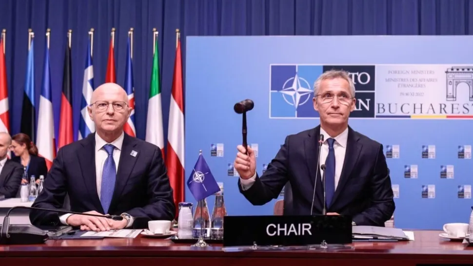 J. Stoltenberg și M. Geoană (Inquam/O. Ganea)