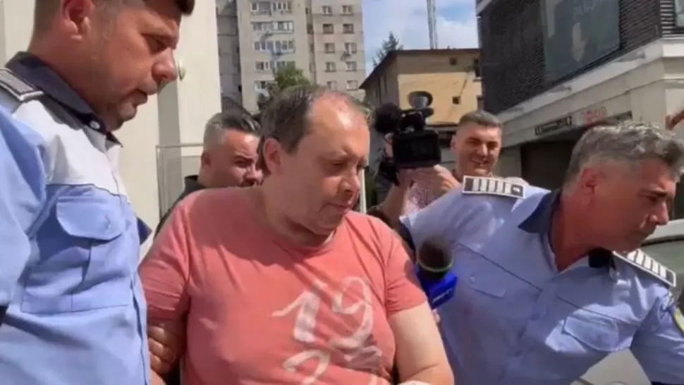 Închisoare pe viață pentru bărbatul din Argeș care și-a măcelărit familia, inclusiv nepoata de 5 ani