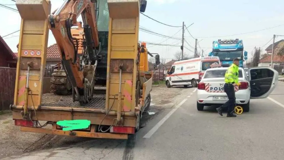 Bătrânul a fost declarat decedat imediat după impact. Foto/Poliția