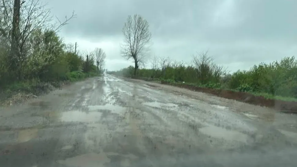Câți kilometri de autostradă și de cale ferată are România la 33 de ani după comunism Credit Foto: Facebook/Drumul Alexandria-București 