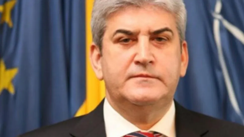 Gabriel Oprea, mesaj de forță pentru Forțele Terestre române