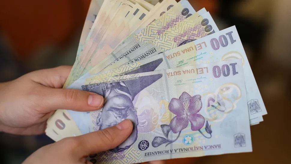 BANI DE LA STAT pentru români: ce trebuie să faci pentru a primi 1.500 de lei