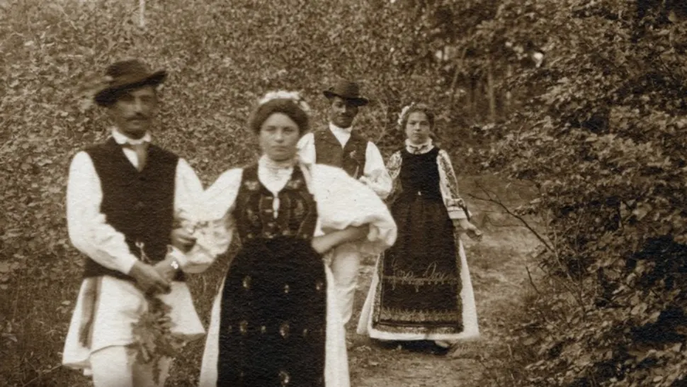 1,8 milioane de români își sărbătoresc de Florii onomastica. Care este cel mai RAR nume de floare