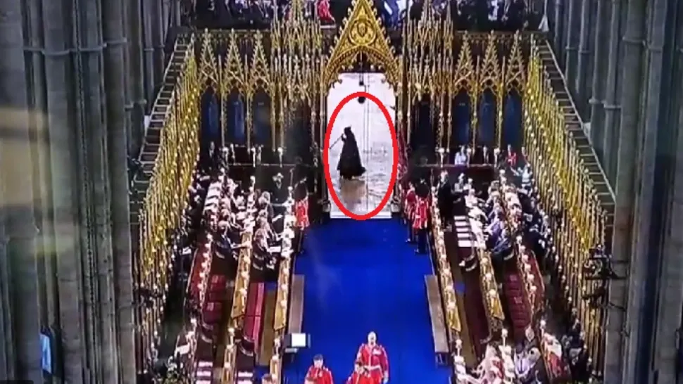 Apariție bizară încoronare Charles/ Captură video Twitter