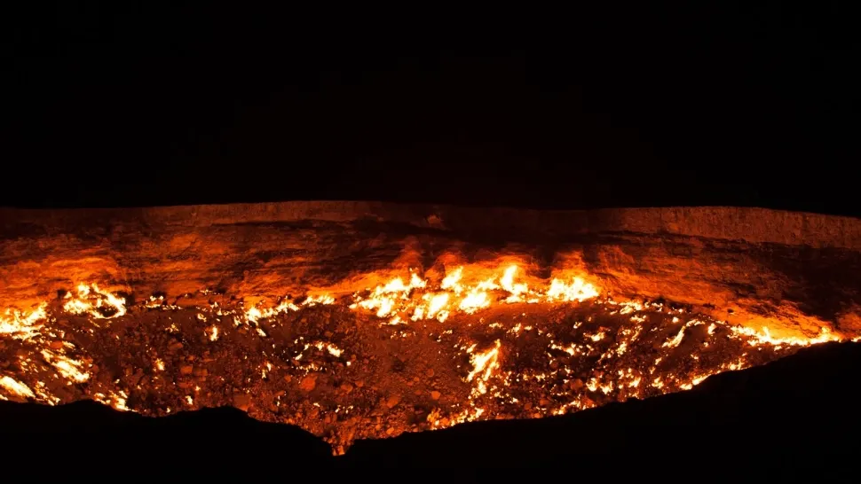 Așa arată „Poarta Iadului”. Locul înfiorător unde natura își arată forța - FOTO