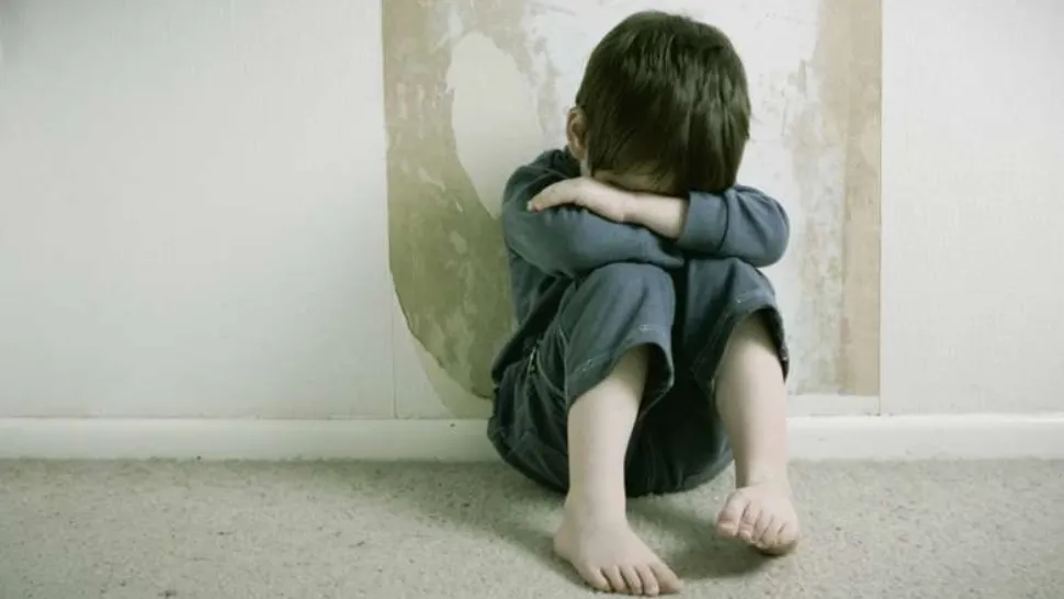 Belarus ar putea începe în curând să castreze pedofilii condamnați pentru a se asigura că nu recidivează
