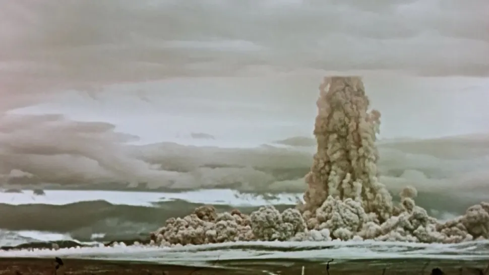 Fizicianul care a inventat bomba termonucleară sovietică s-a sinucis la Moscova