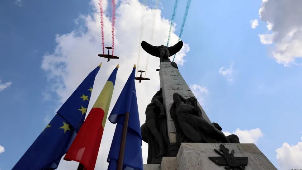 Ziua Aviației Române și a Forțelor Aeriene Române/ Foto: Facebook Ciolacu