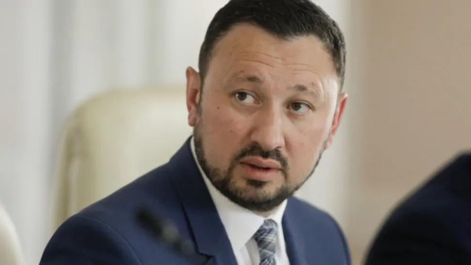 Mircea Fechet înfiinţează o Direcţie de Inteligenţă Artificială, după modelele din Franţa şi Danemarca