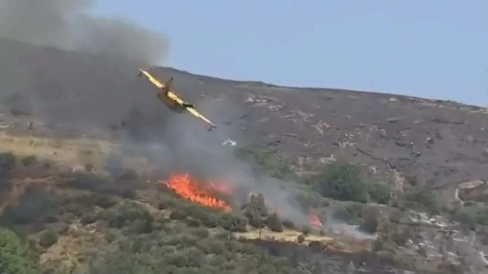 Avion prabusit in Grecia