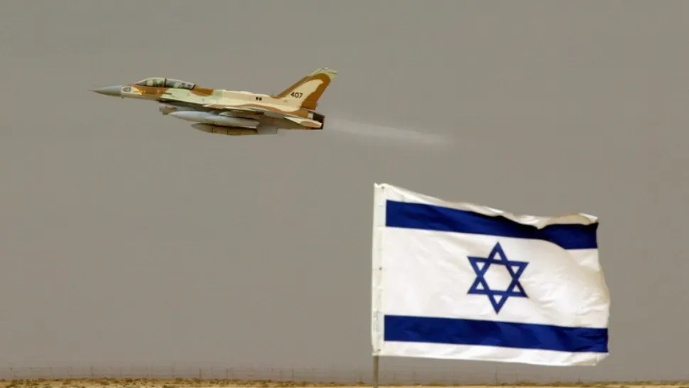 Atac israelian la Damasc/ Foto: Twitter CDE News