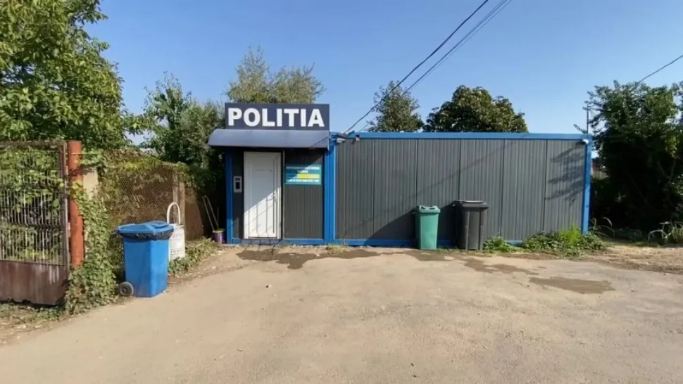 Poliția, în containere, în Vama Veche - Incredibil cum arată secția din care a plecat, netestat, șoferul drogat care a ucis 2 tineri