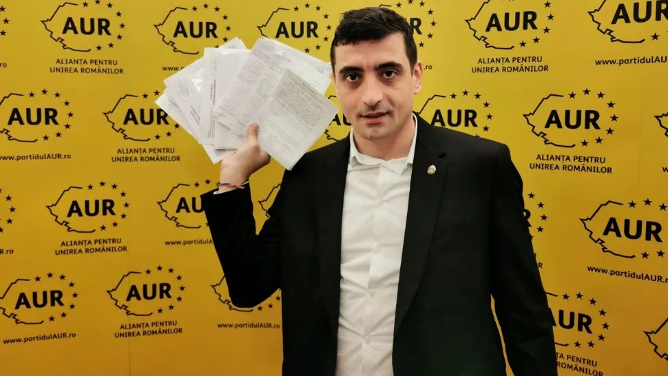Reclamația vizează o serie de aspecte legate de declarații publice