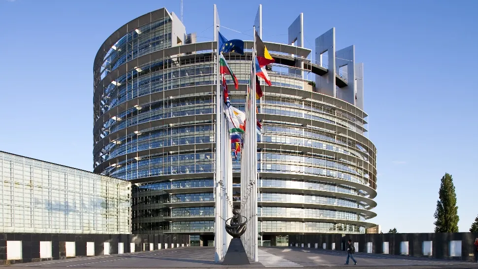 ALERTĂ cu bombă lângă Parlamentul European - Două școli din Strasbourg au fost EVACUATE