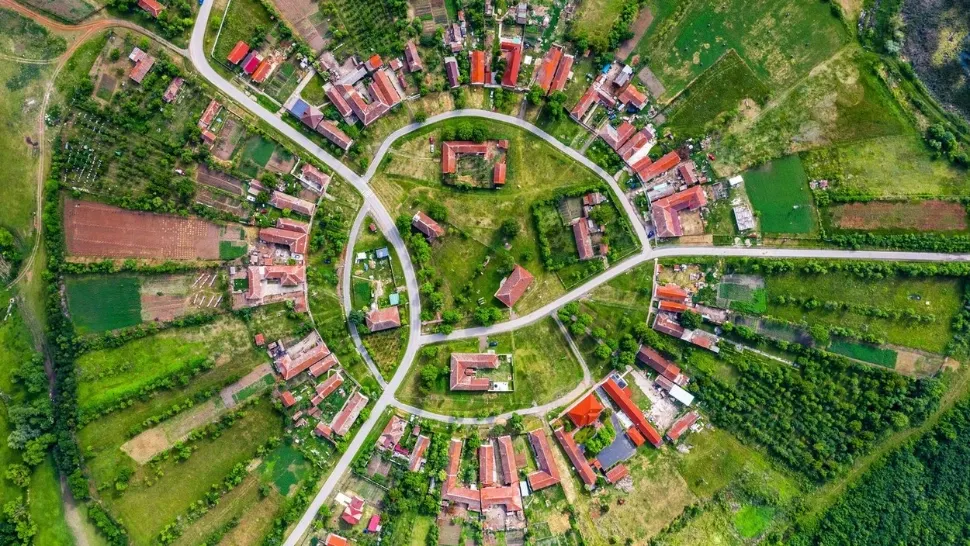 Charlottenburgm singurul sat rotund din România. Foto/Profimedia