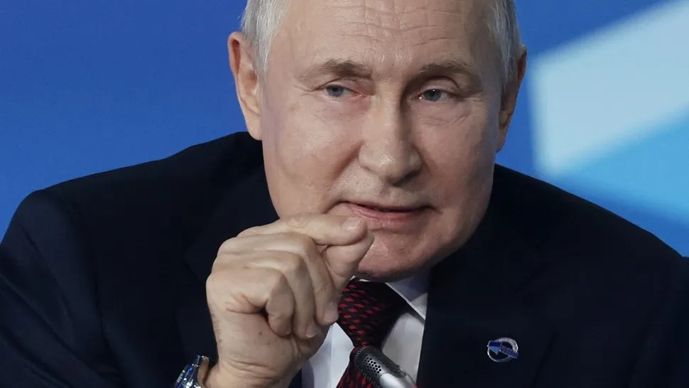 Rusia intră într-o nouă eră: PUTIN anunță „lumea nouă”, ca în romanul distopic „1984” - Coduri sociale pentru ruși, ca cele din China