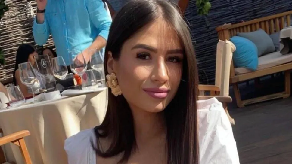 Cine este Andreea Bumbac, jurista mascaților prinsă în trafic cu droguri: tânăra, adusă în Jandarmerie de tatăl militar