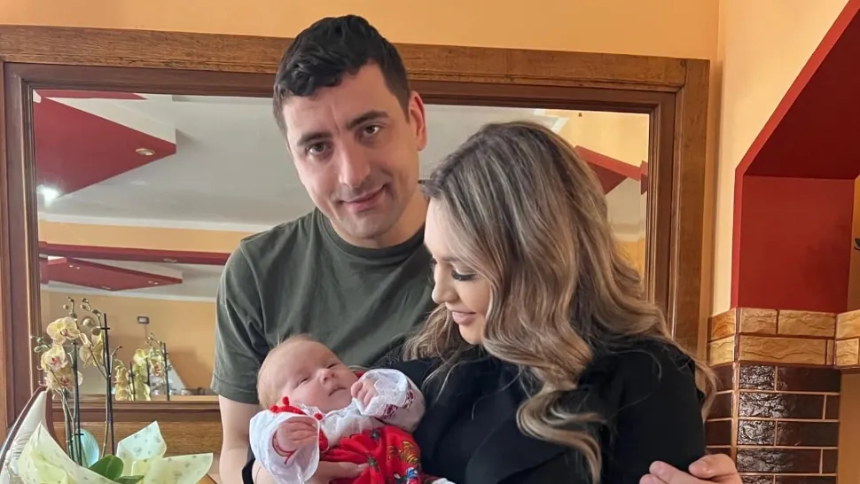 George și Ilinca Simion, alături de finuța lor/ Foto: Facebook