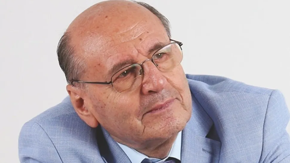 Profesorul Dulcan de cea mai grea boală. Foto: Facebook/Dumitru Constantin Dulcan