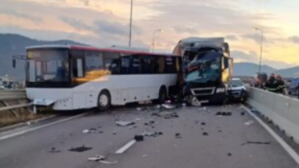 Accident Centură Brașov/ Captură foto: newsbv.ro