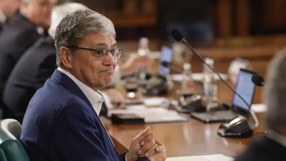 Marcel Boloș în timpul unei ședințe de guvern (Inquam Photos/George Călin)