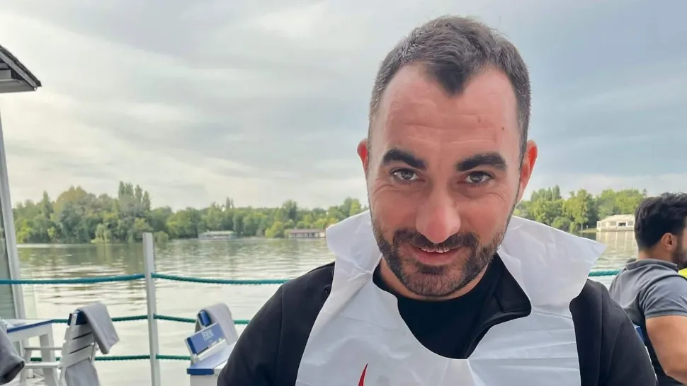 Controversatul Pescobar, jefuit în timp ce se afla la meci