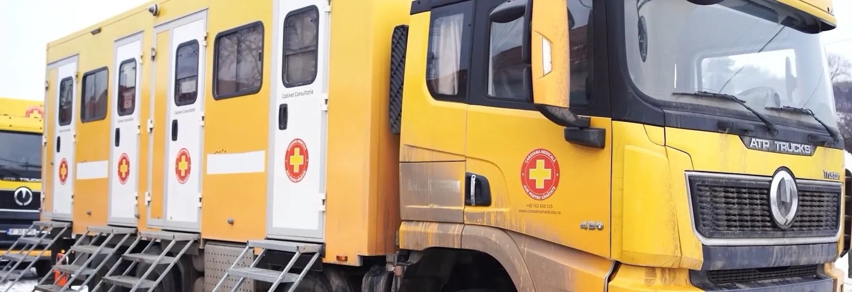 Caravana Medicală a ajuns în al patrulea județ, într-o singură lună. Spitalul Mobil staționează în 3 comune din Brașov: Șinca Nouă, Părău și Măieruș
