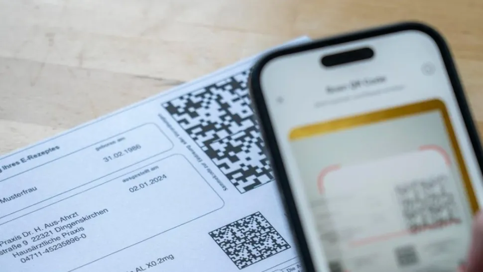 Cod QR pe toate diplomele de studiu. Care vor fi primele modele securizate electronic?