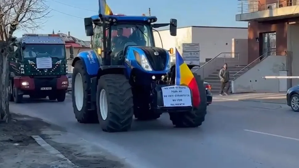 S-au terminat negocierile tensionate între fermieri și ministru: ședință cu ȚIPETE - Protestatarii au trecut barajul Poliției