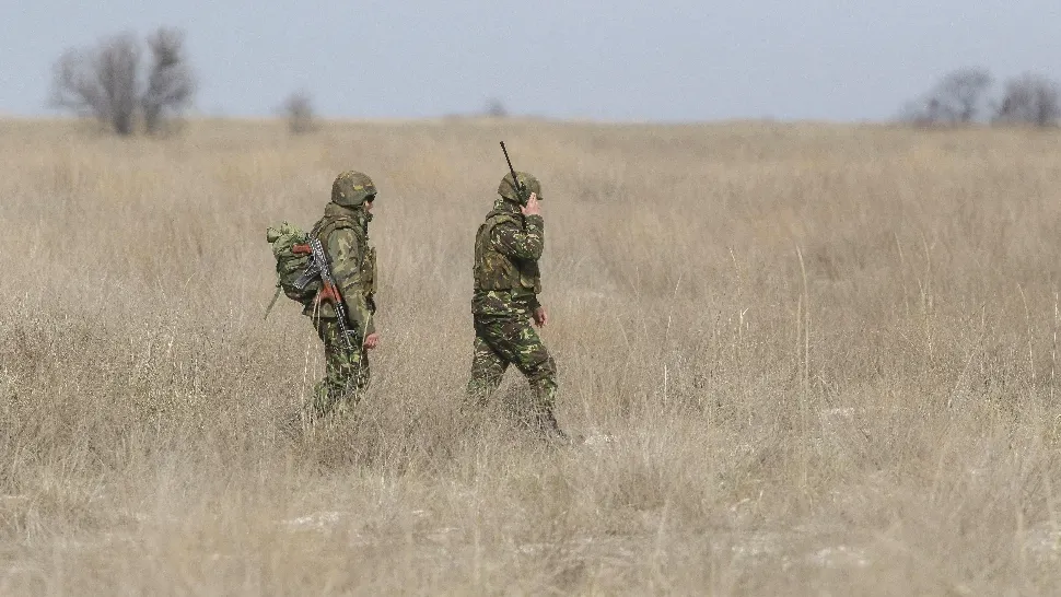 Câți bani vor primi românii care vor efectua serviciul militar voluntar