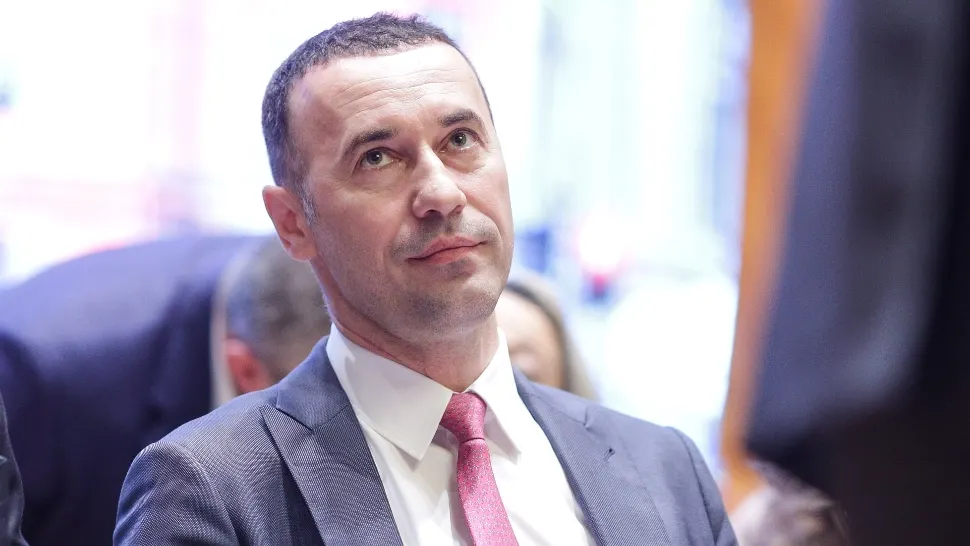 DNA, detalii-explozive despre perchezițiile de la domiciliul lui Iulian Dumitrescu, președintele CJ Prahova. Acuzații extrem de grave!