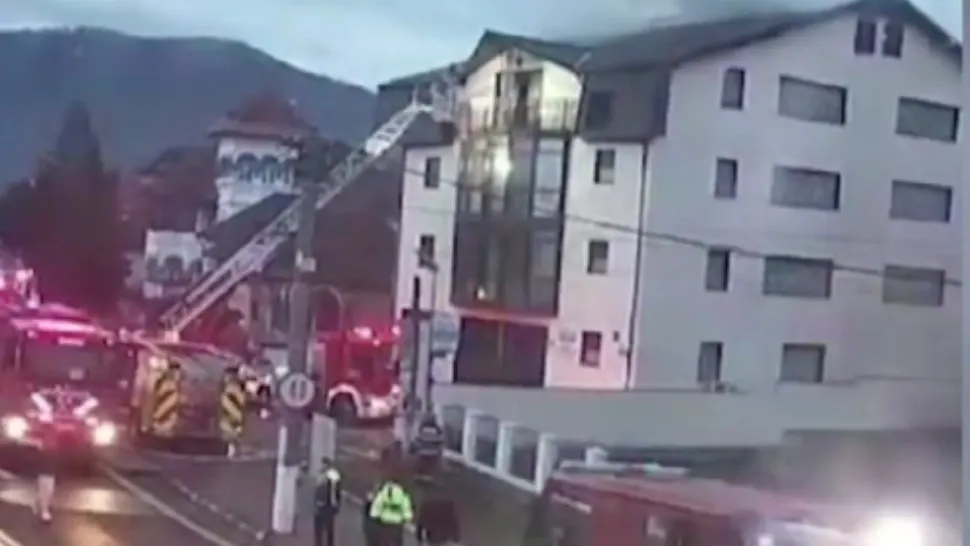 Incendiu puternic la  la o pensiune din Călimănești! Două familii, salvate în ultima clipă: intervin pompierii/ Captură video