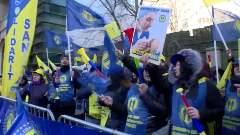 Protestele din Sănătate continuă. Angajații amenință cu greva generală/ Captură video