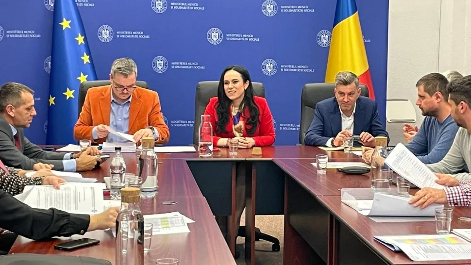Ministrul Muncii, noi consultări pe Legea Salarizăii cu profesioniști din domenii cheie