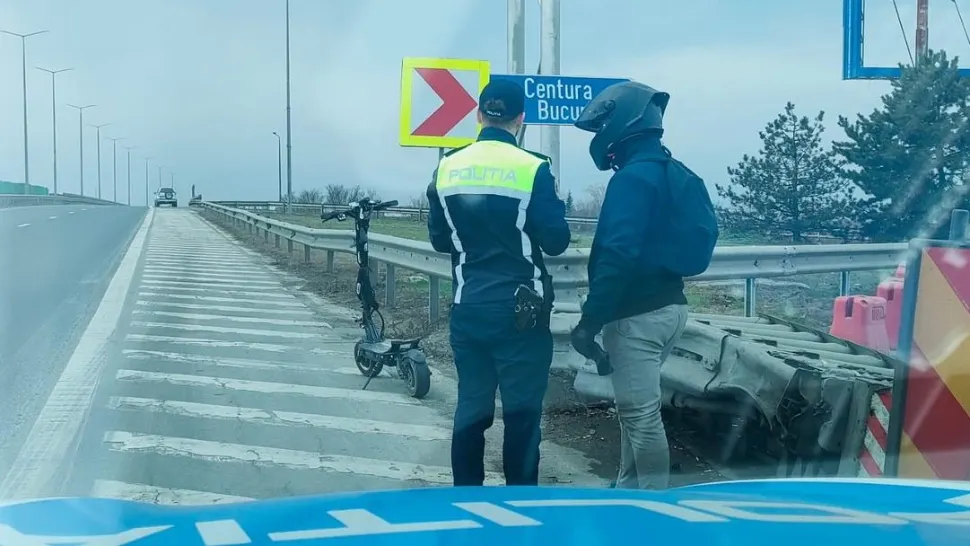 Bărbat, prins cu trotineta pe Autostrada Soarelui! Poliția l-a amendat: Pe cât de interzis, pe atât de periculos!/ Poliția Romnă
