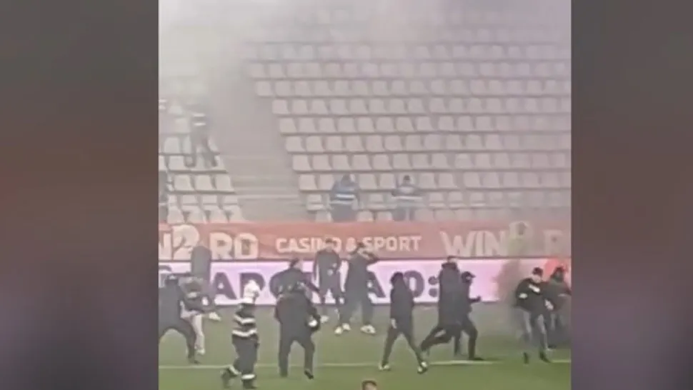 Bătaie între galerii la meciul Dinamo și UTA Arad: Arena Arcul de Triumf s-a transformat într-un ring de box